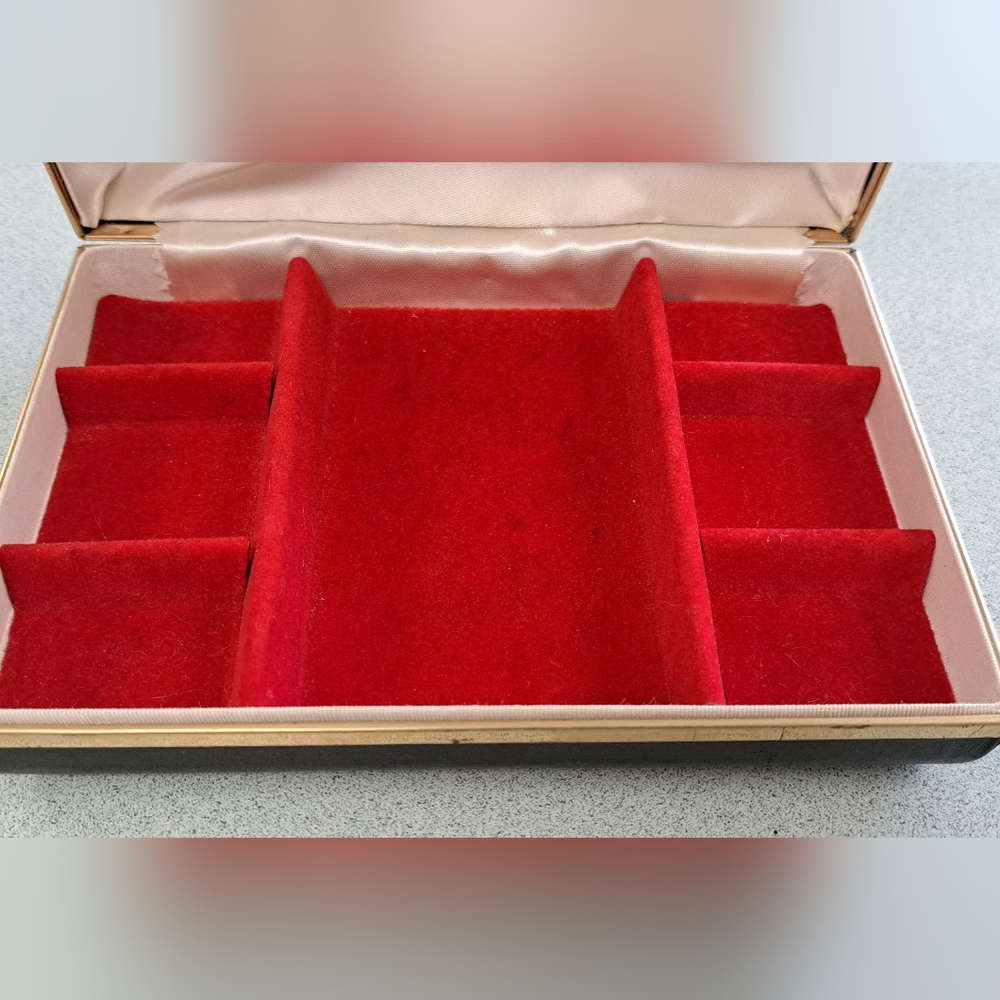 Vintage Gold Ship Red Velvet Jewelry Box - Picture 3 of 7